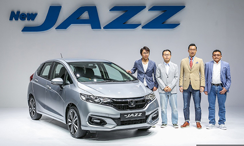 Chốt giá từ 398 triệu, Honda Jazz 2017 "cháy hàng" 